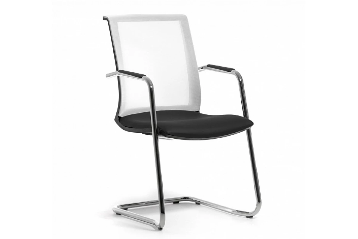 Кресло для посетителя SKIN W черная кожа