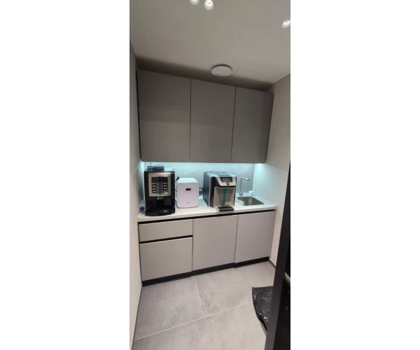 Обустройство офиса для крупной фармацевтической компании