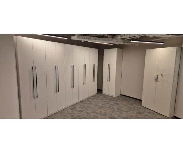 Обустройство офиса для крупной фармацевтической компании